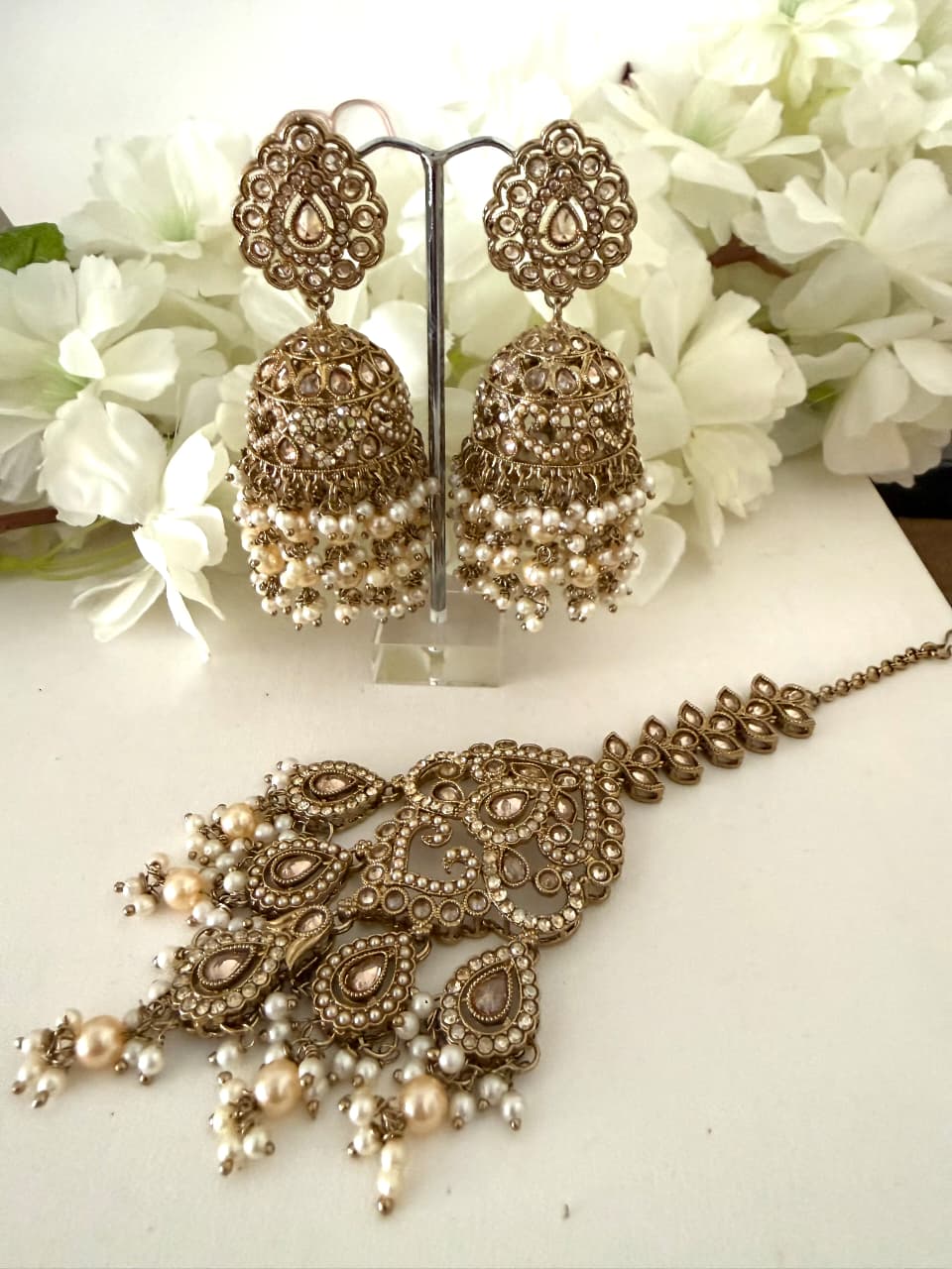 Elegant Jhumka Earrings