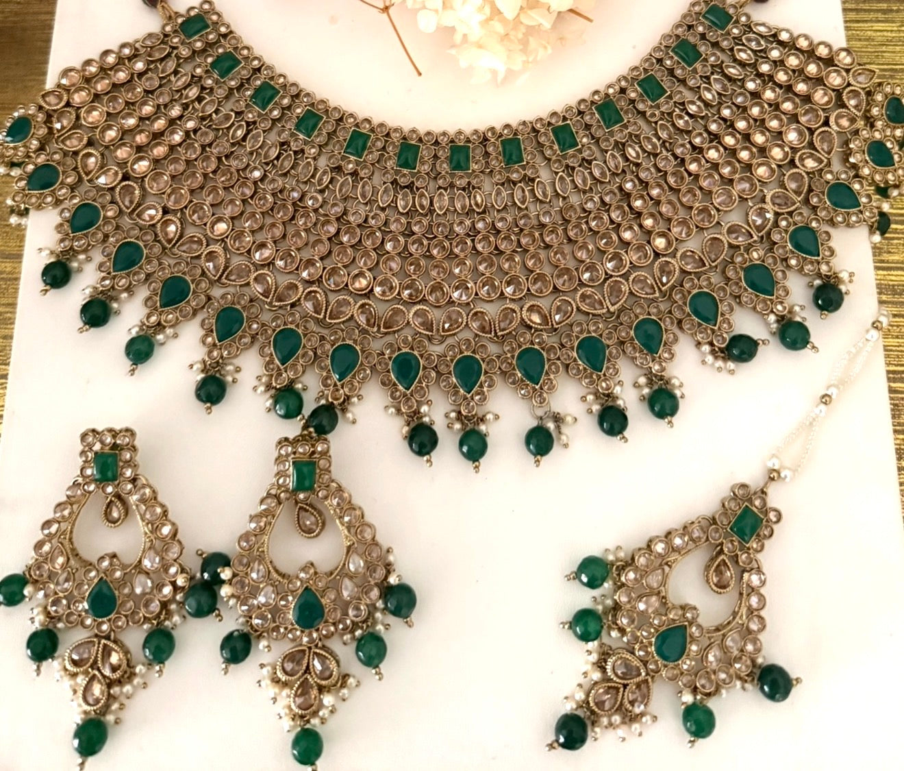 Gold & Green Choker Necklace Set