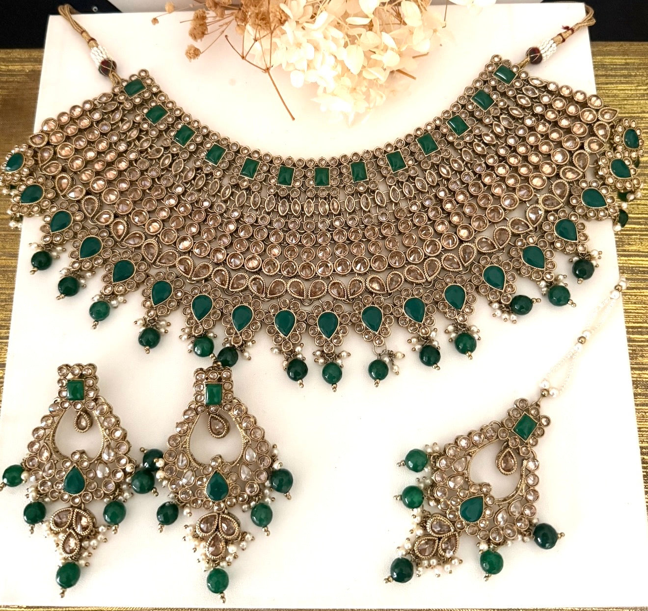 Gold & Green Choker Necklace Set