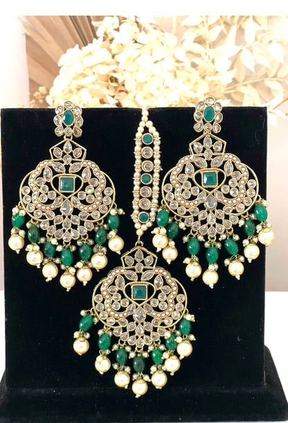 Green & Gold Earrings Tikka Set