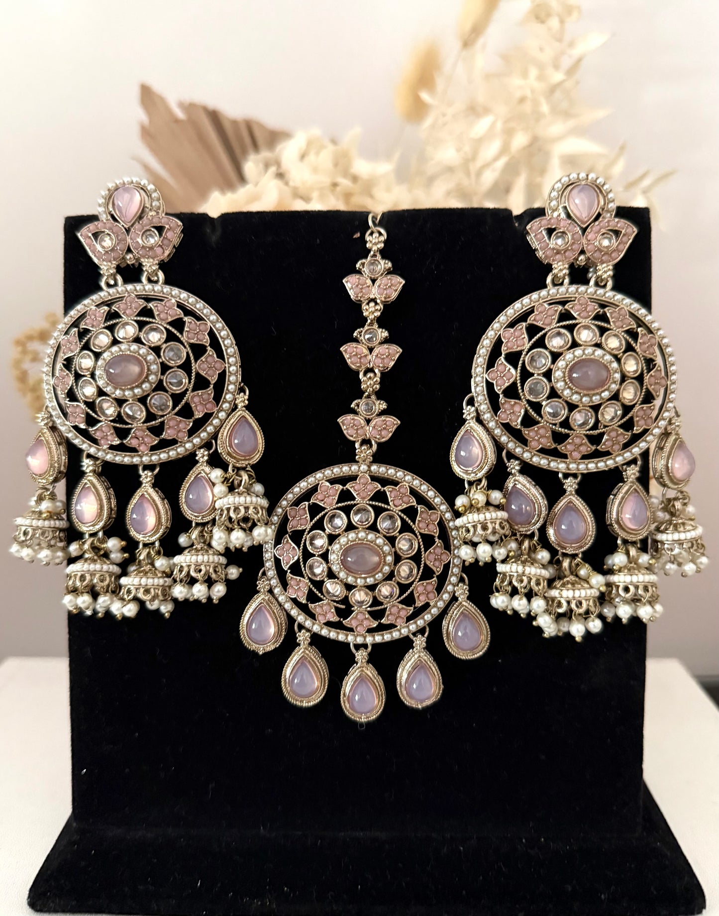 Earrings & Tikka Set in Pastel Pink