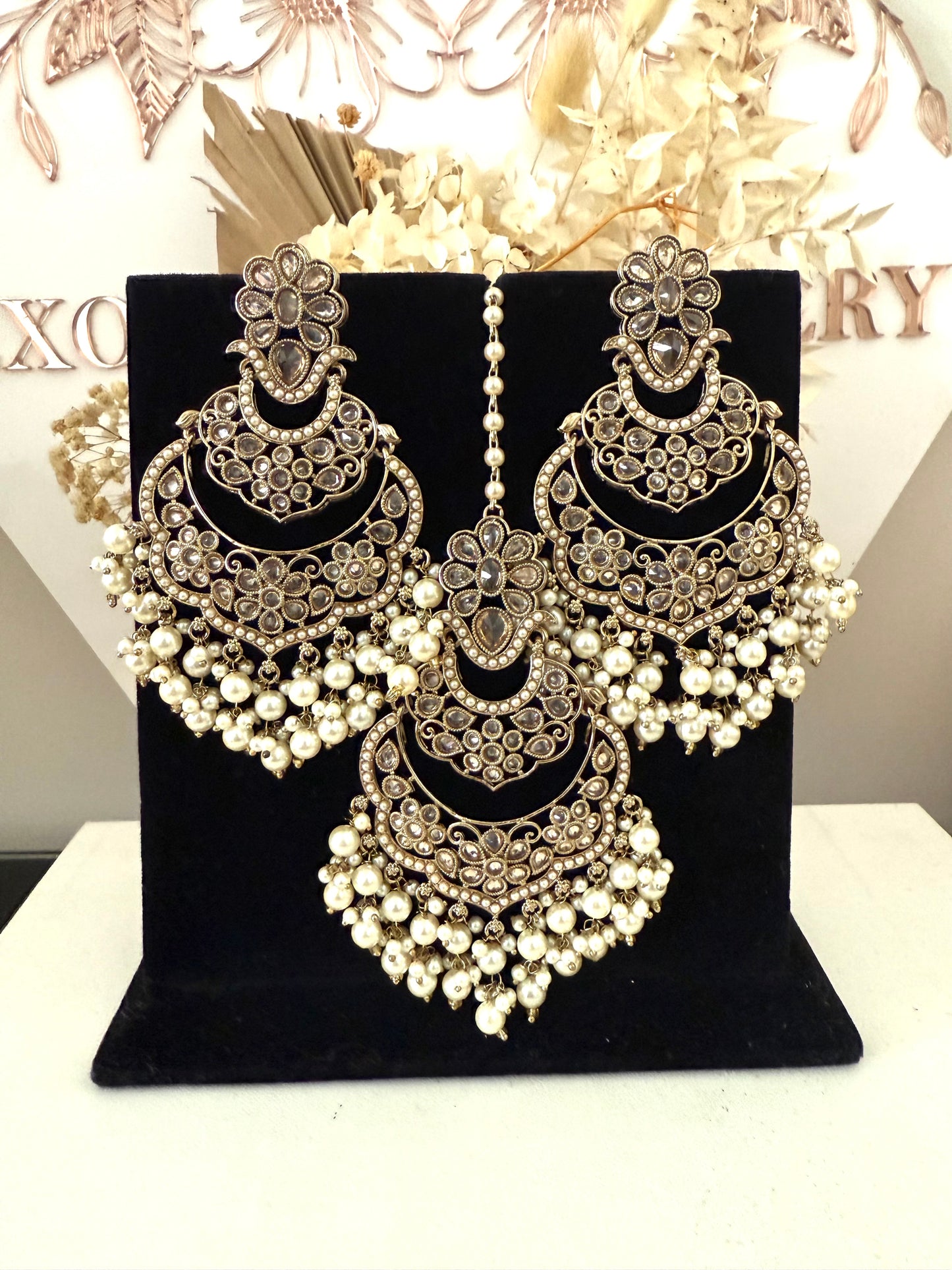 Gold & White Pears Earrings Tikka Set
