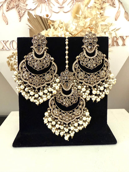 Gold & White Pears Earrings Tikka Set