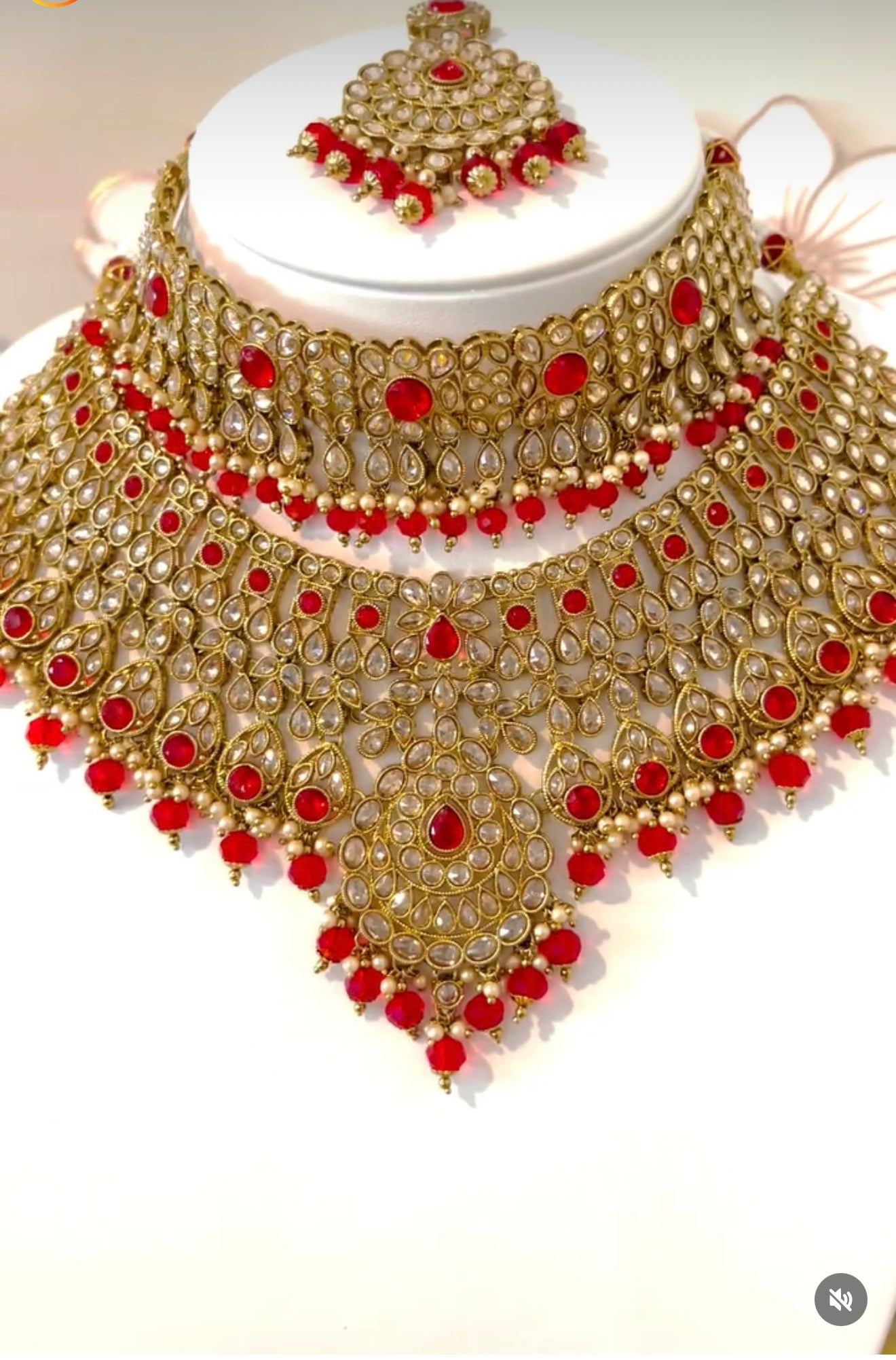 Two Layered Bridal Choker Set