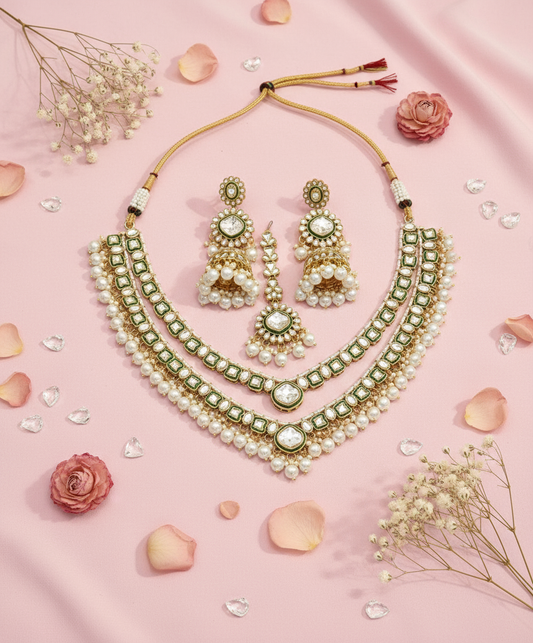 Complete Necklace Set with Flowers