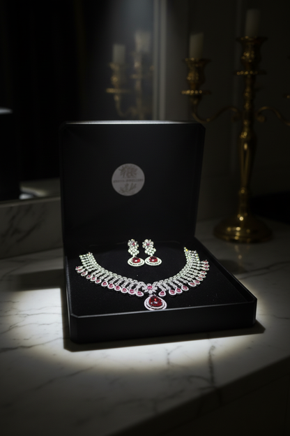 Dramatic Velvet Box