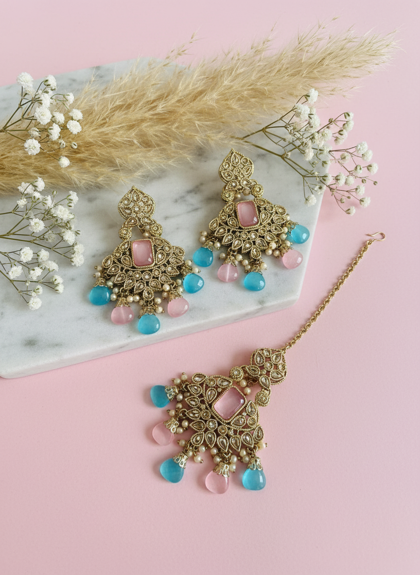 Jewelry with pampas grass styling