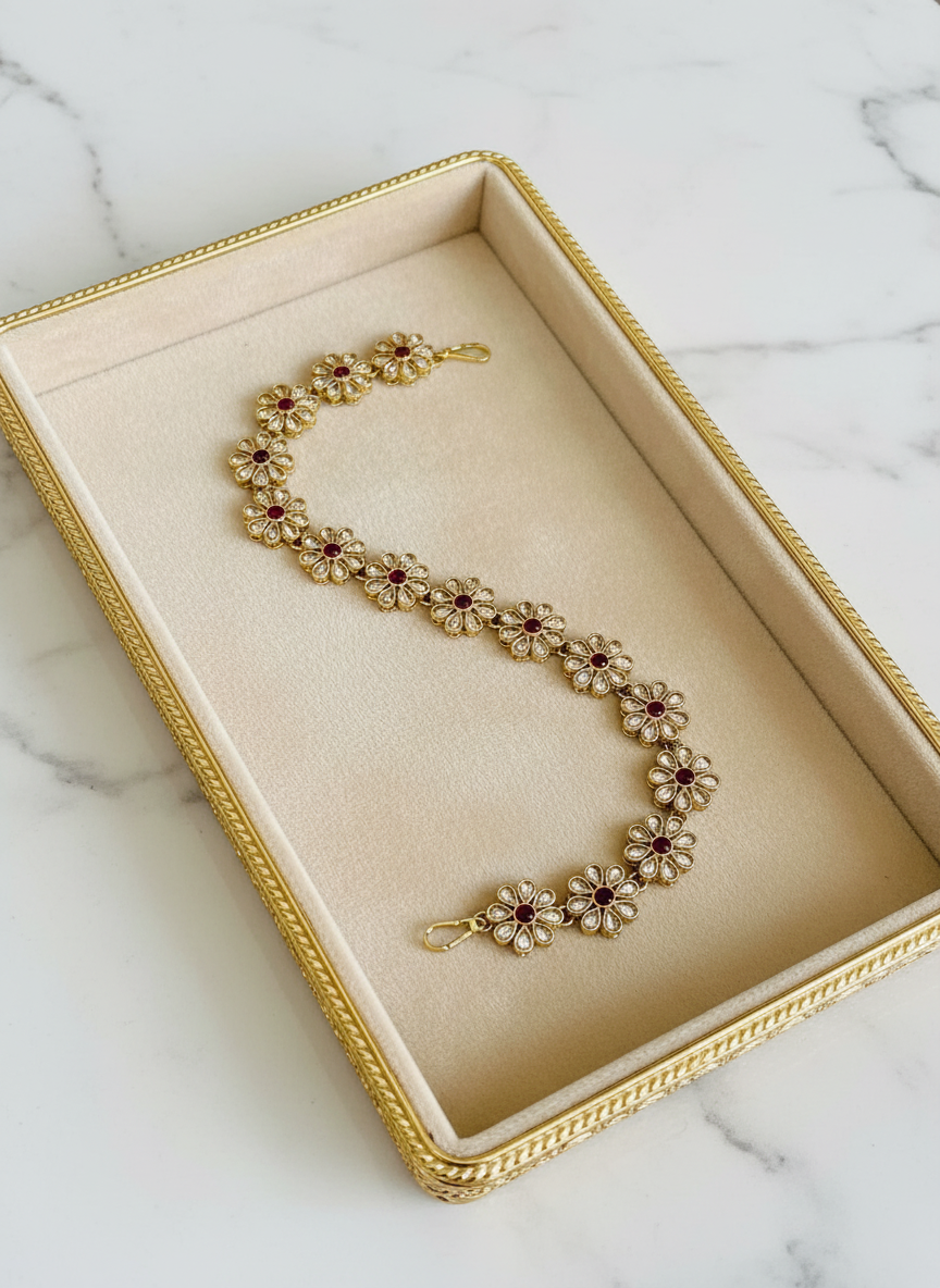 Kundan Bracelet on Luxury Tray