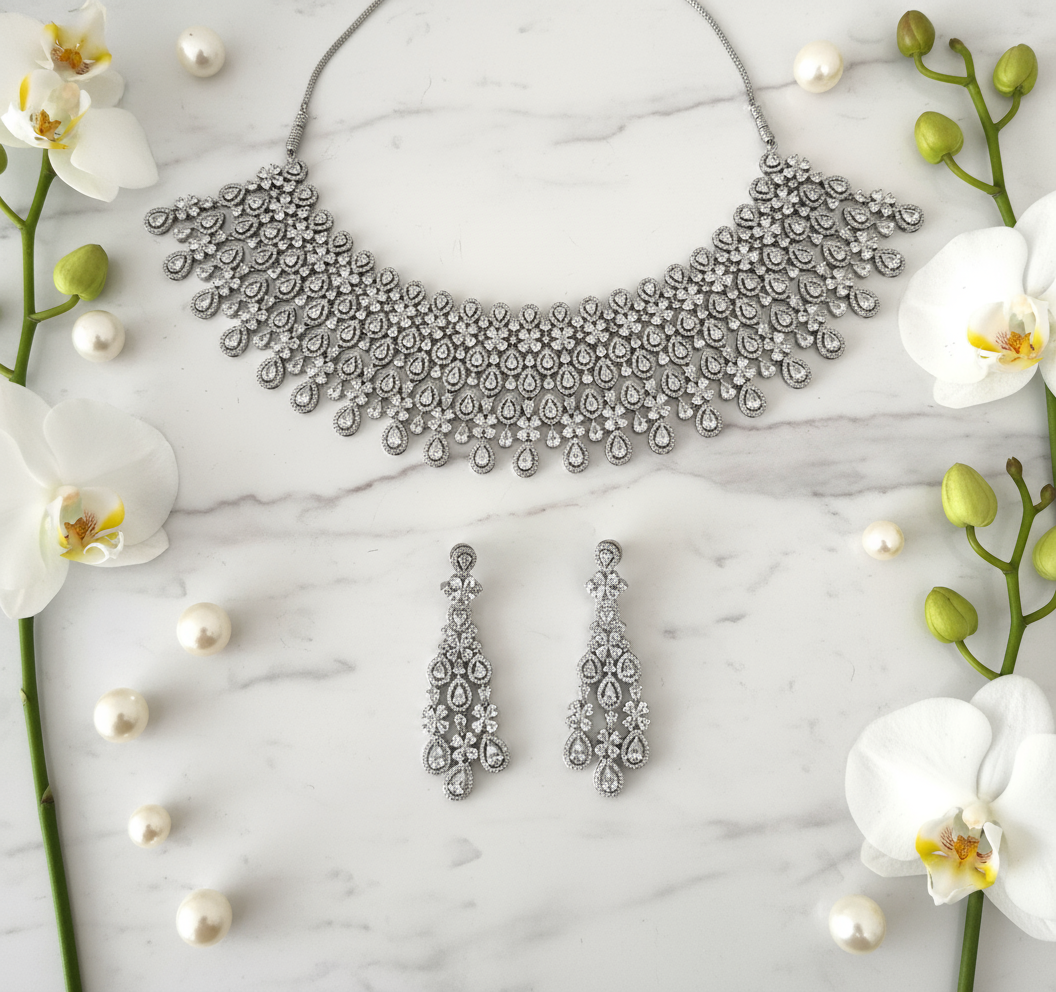 Luxury Set with Pearls and Orchids