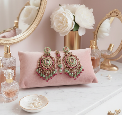 Luxury vanity display with bridal jewelry